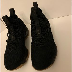 LeBron 15 Black Gum